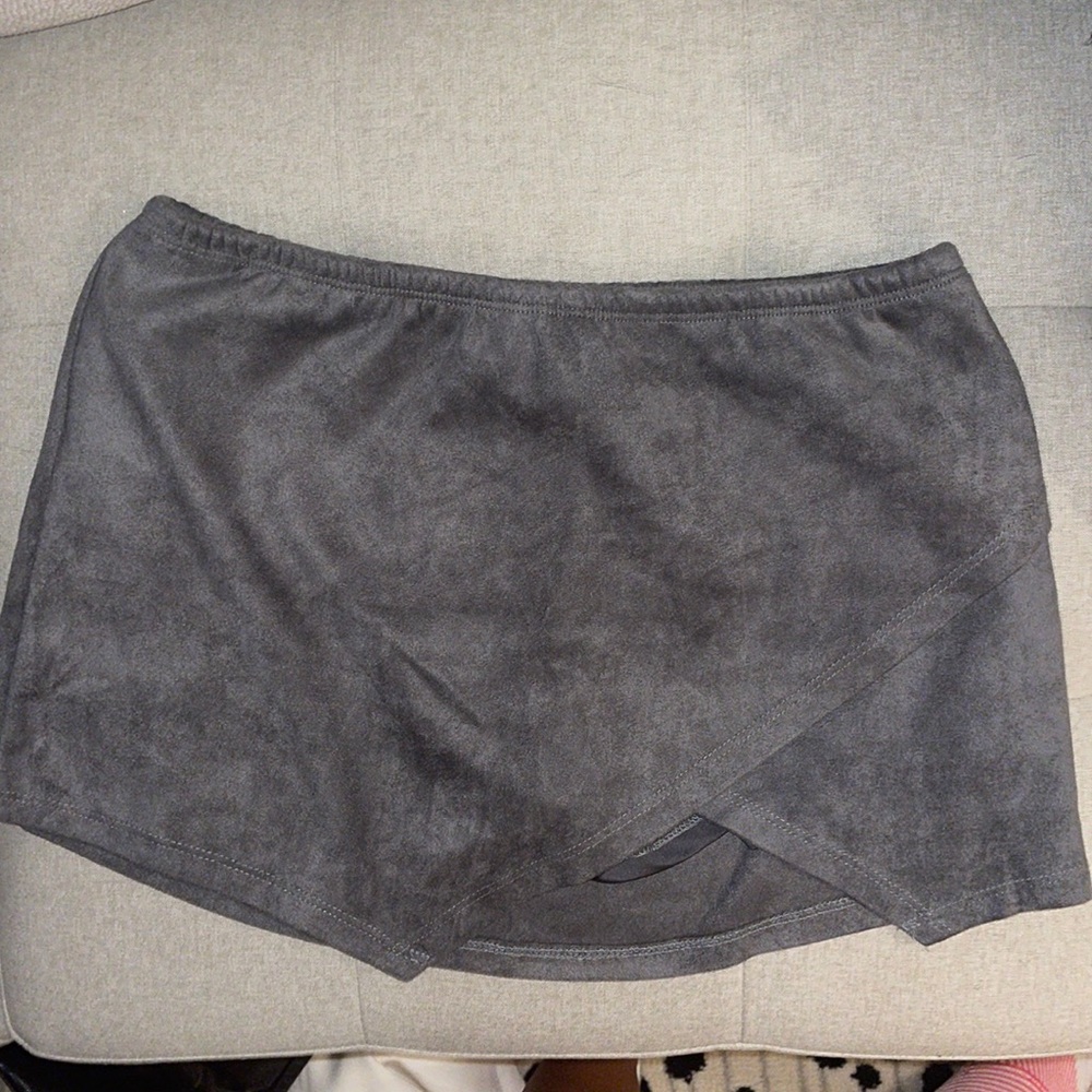 Medium grey suede mini skort